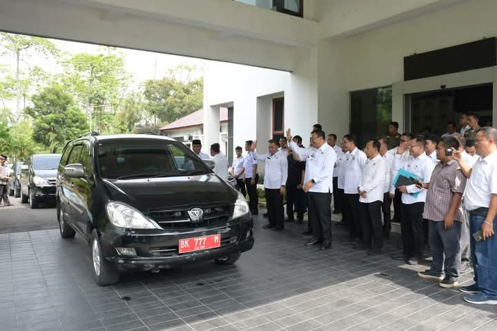 Bupati Deli Serdang Tegaskan Mobil Dinas Tetap Pakai Plat Merah dan Larang Dibawa Mudik