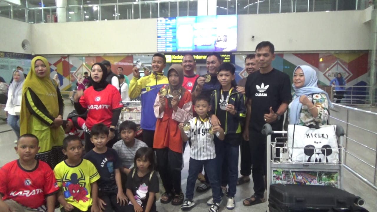 Bikin Bangga!! Goju Ass Sumut Raih 16 Medali di Internasional Open Karate Championship 2025 Malaysia
